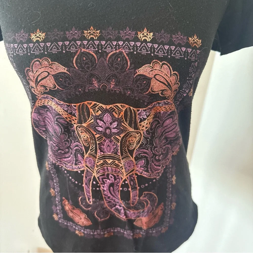 Fifth Sun Black Short Sleeve Graphic T-shirt - Picture 5 of 12